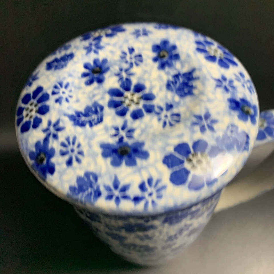 Taza de café con leche de cerámica polaca tapa azul margaritas floral libélula hecha en Polonia Foto 2 de 4