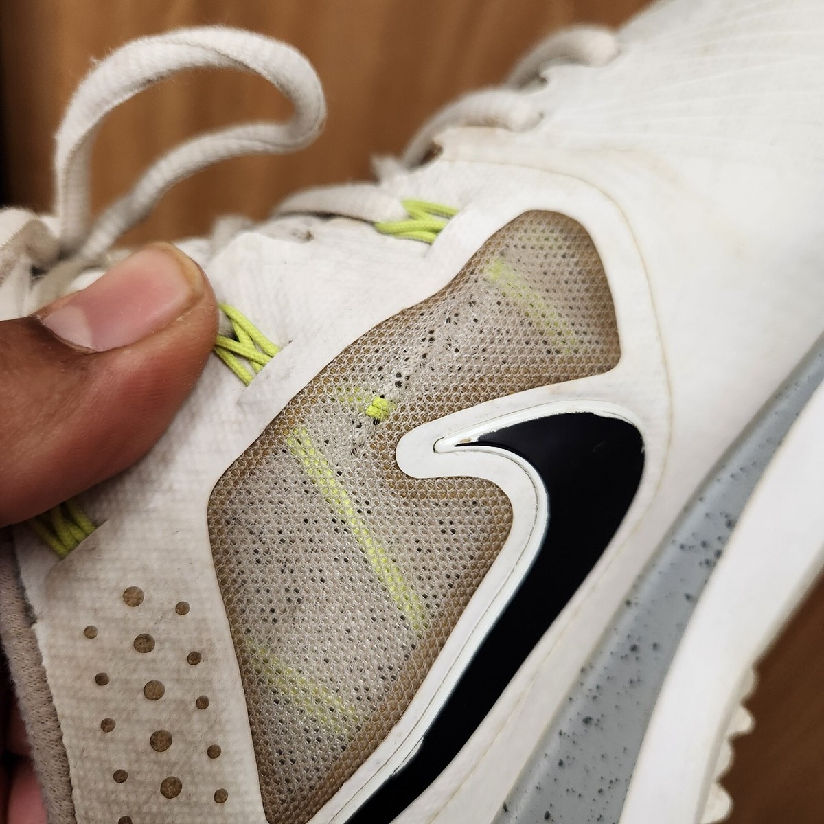 Nike Tiger Woods Limited TW14 Mesh Golf Shoes White Volt