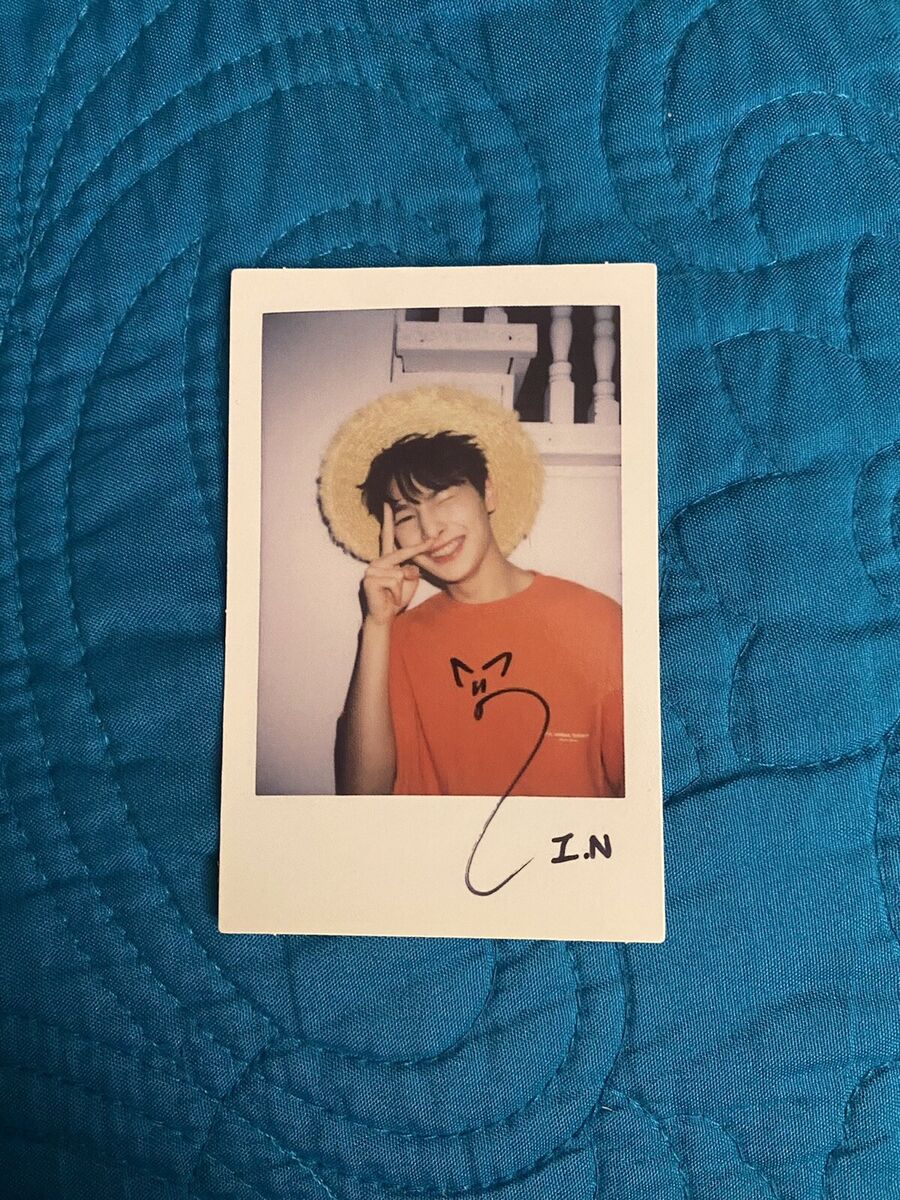 Stray Kids Unveil Op.2 I am WHO I.N Jeongin Polaroid Stray Kids Unveil Op.2 I am WHO I.N Jeongin Polaroid