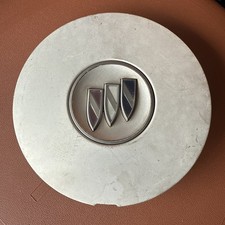 9705 Buick Allure Regal Century Lacrosse Center Cap Oem 10254321 Metal Overlay 9705 Buick Allure Regal Century Lacrosse Center Cap Oem 10254321 Metal Overlay