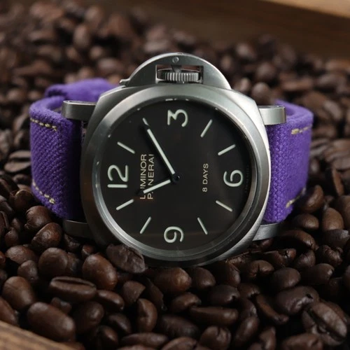 Panerai Luminor Base 8 Giorni | Titanio | Scatola e Documenti | 44mm | Rif. PAM00562