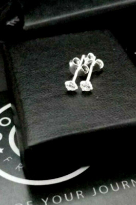 Sterling Silber runde CZ Zirkonia Kristall Ohrstecker + Geschenkbox, 