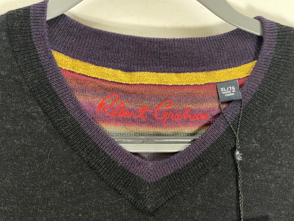 ROBERT GRAHAM PURSUIT NWT Men's XL 100% WOOL Charcoal V-Neck Sweater Colorful - Image 3 of 4