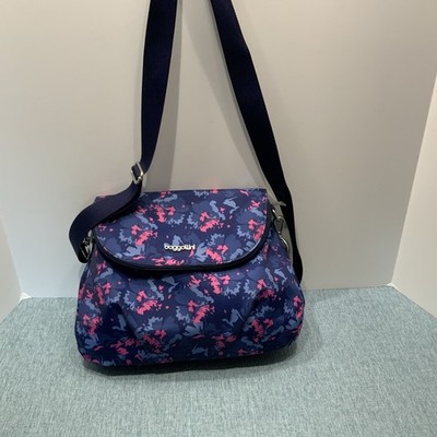 Baggallini Women's Amanda Crossbody Bag Blue And Pink Floral
