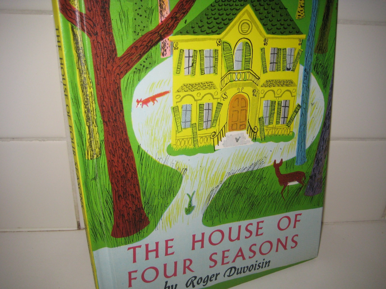 The House of Four Seasons/ Roger Duvoisin/ hardback/1968/8th print