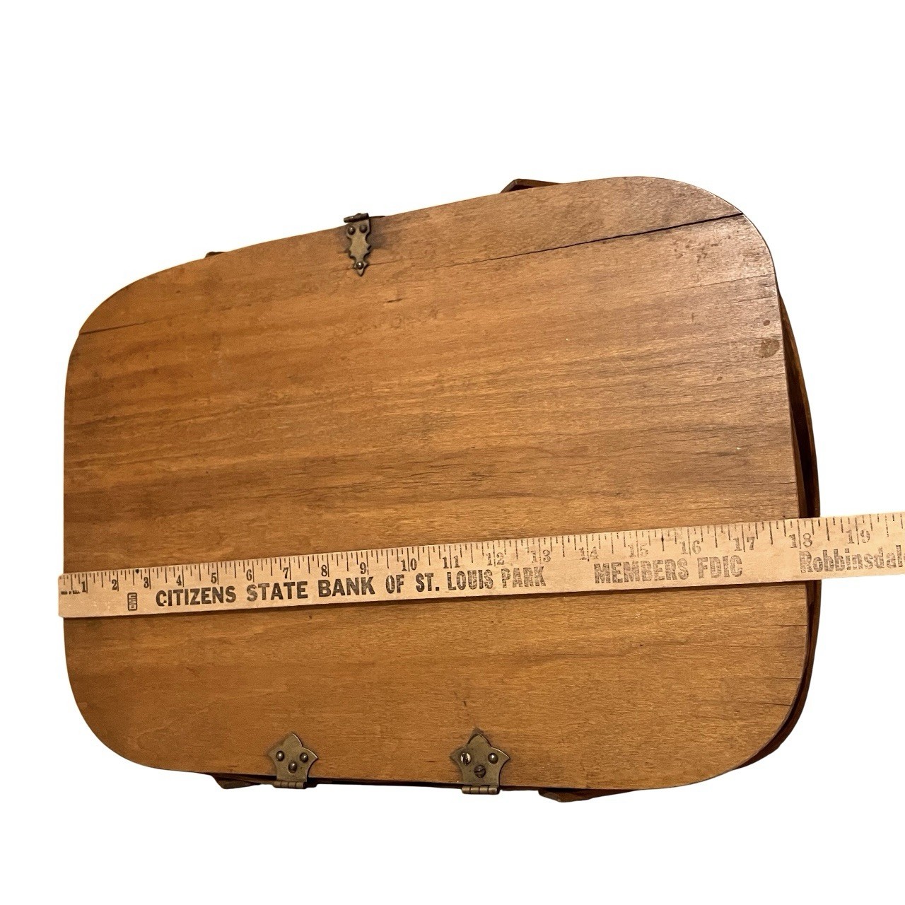 Vintage Wicker Picnic Basket with Wood Lid Handles 18" Hawkeye?