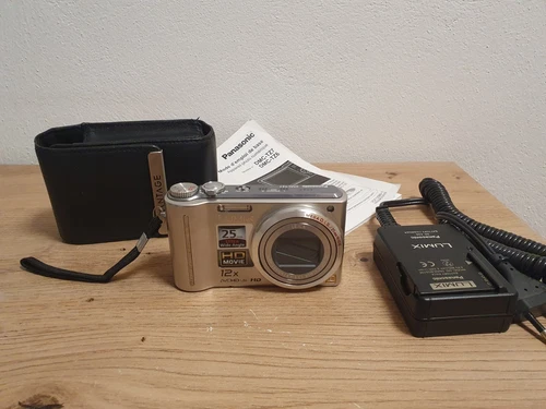 Digitalkamera Panasonic LUMIX DMC TZ7 10,1 MP, Silber - Bild 1 von 6