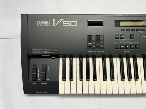 Yamaha V-50 V50 RARE vintage Synthesizer keyboard 1989 Synth Immaculate +CASE - Picture 6 of 21