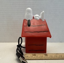 Peanuts 2024 Snoopy Red Dog House 4 Port Charging Hub - 3 USB-A and 1 USB-C