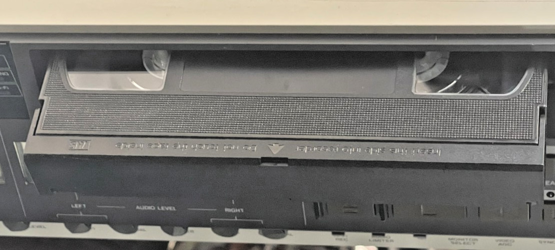 JVC BR-7700 U Stereo Video Cassette Recorder VHS Hi-Fi Dolby System