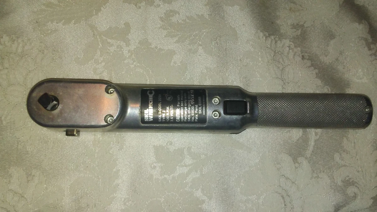 Skil store wrench 2238