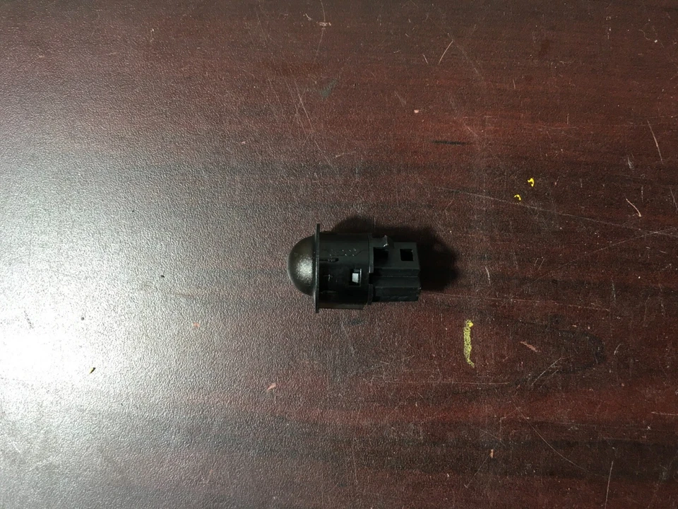 Mercedes Benz E350 2010-2016 tablero de instrumentos tablero control de carga solar sensor de luz OEM. Foto 3 de 4