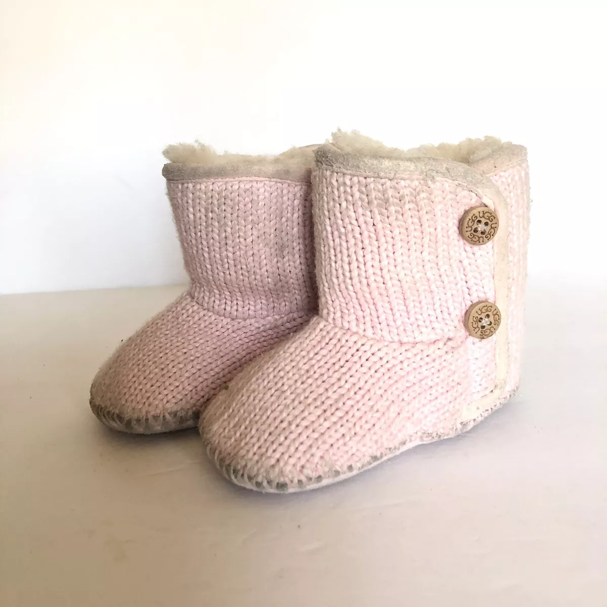 Baby girl ugg boots size shop 3