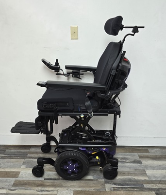 #ad QUANTUM EDGE 3 STRETTO ILEVEL WHEELCHAIRPOWER TILT RECLINELEGSLIFT. $4999.00