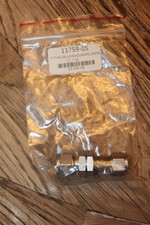 Stainless Steel Swagelok Tube Fitting, Bulkhead Union, 10 mm Tube OD SS-10M0-61