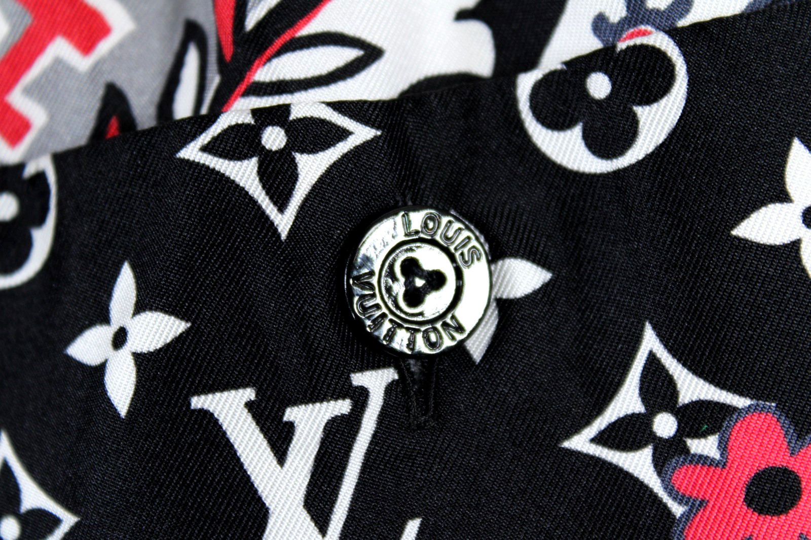 LOUIS VUITTON Spring 2023 Multi Monogram Bandana Print Silk Wide Leg Pants 34 image 6