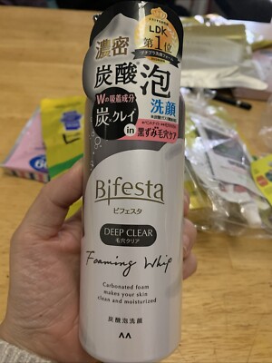 Bifesta Carbonated Foam Face  Wash Deep Clear Dense Foam 180g