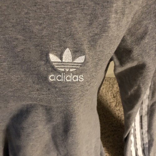 Adidas T-Shirt Girls L Long Sleeve Crew Neck Graphic Logo GREY GIRLS L 3 STRIPES - Picture 3 of 5
