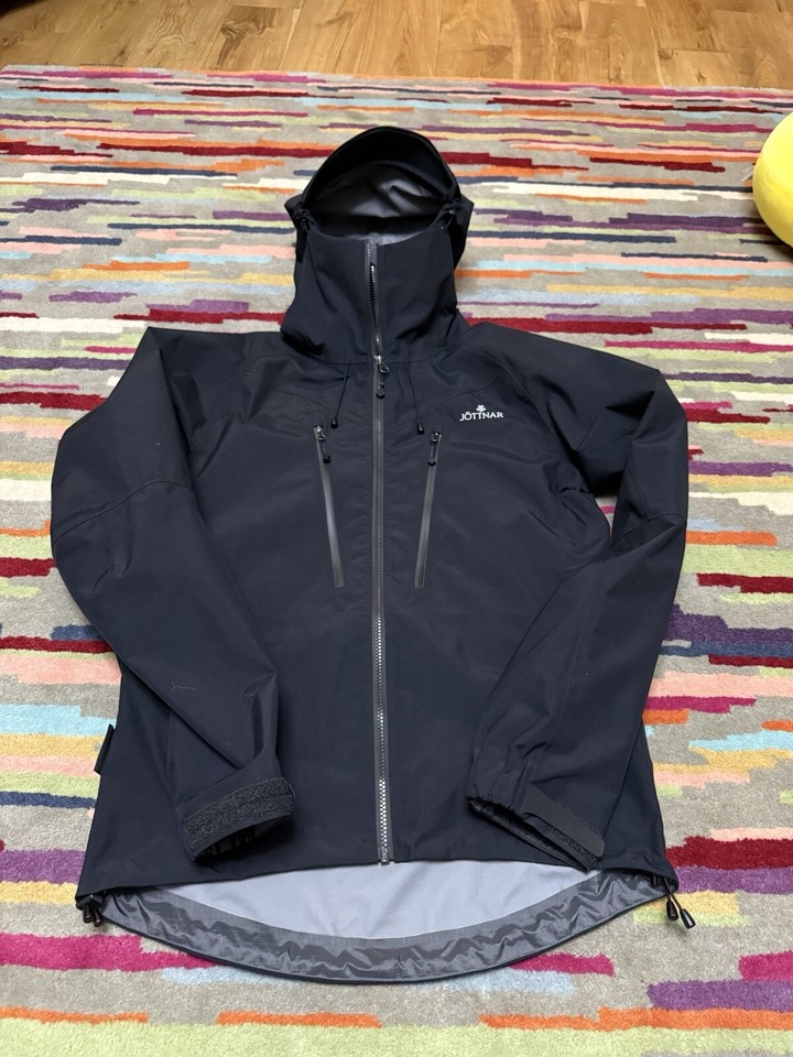 Jottnar Men’s Bergelmir waterproof Jacket Size Small Col .Black eBay