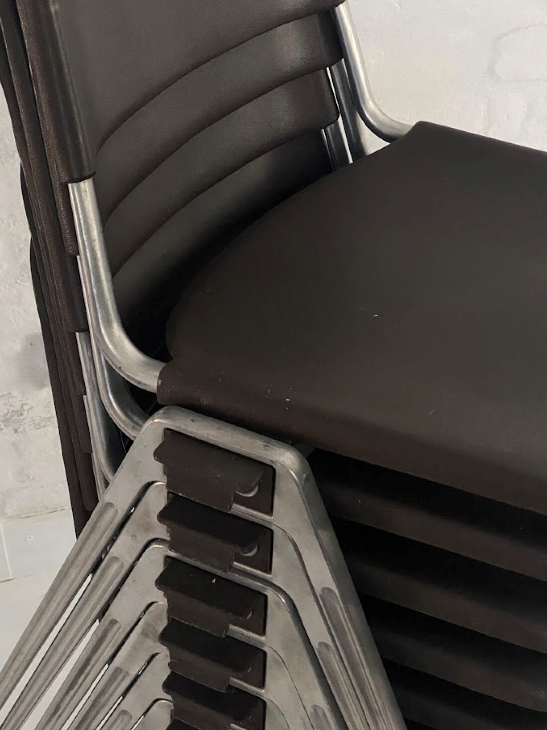 Vintage Knoll International 1601 Model stackable chairs by Don Albinson 1970s