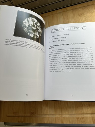 New Diamond Inclusions Book By Nizam Peters For Diamond Grading - Picture 11 of 12