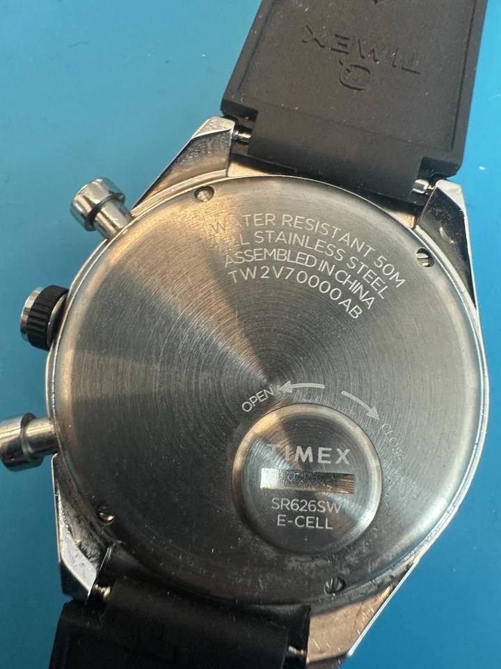 Timex Q Chronograph Watch Men 40mm Black  Dial Steel Date GMT Round  - Image 3 of 4