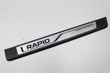 BLENDE Einstieg vorne rechts + SKODA Rapid 5J Black Edition + 5JJ853492D 2MY