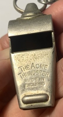 The Ace Thunderer ホイッスルengland Vintage The Acme Thunderer Whistle Made In England WWII Military