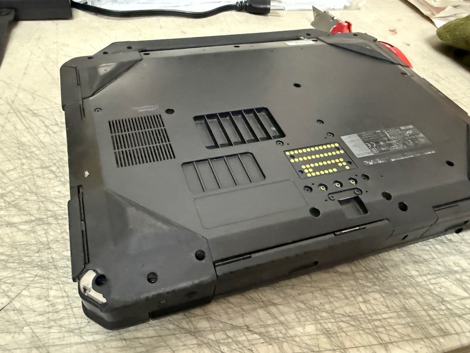 Dell Latitude 14 5414 Rugged, I7-6600U, 8GB RAM, 256GB SSD, Touch FHD, Win11, Ricondizionato
