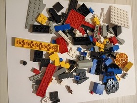 Vintage LEGO Parts Lot (1988&ndash;1999) - 2 LB Bags - Pirate, Knights, Space, Town...