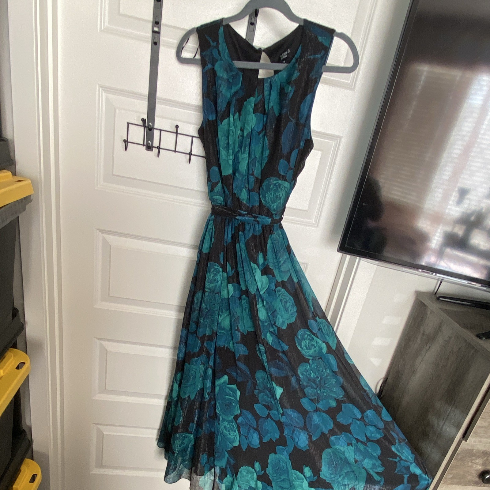 Alexa B Maxi Dress V-Neck Long Floral Black Blue Teal Belted Size 8