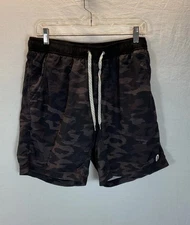 Vuori Kore Shorts Mens Size LG Green Gray Camo Athletic Gym Workout 8" Lined