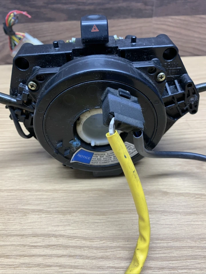 Пружина часового сигнала поворотника комбинированная 96 97 98 Geo Tracker Sidekick X90 - Изображение 3 из 4