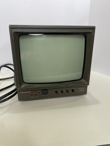 Panasonic TR-930 CCTV Analog Security Surveillance BNC Monochrome Video Monitor 