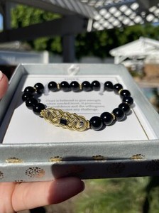 Authentic SHIVAM 14K GOLD PLATED BLACK ONYX STRETCH BRACELET STRENGTH IN BOX