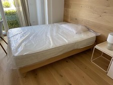 Letto con doghe in legno e materasso 1piazza e 1/2 mai usato, ancora imballato.