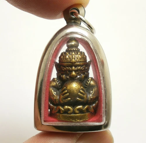MAGIC PHRA RAHU OM JUN PENDANT MOON EATER ECLIPSE BLESS LOCKET THAI LUCKY CHARM