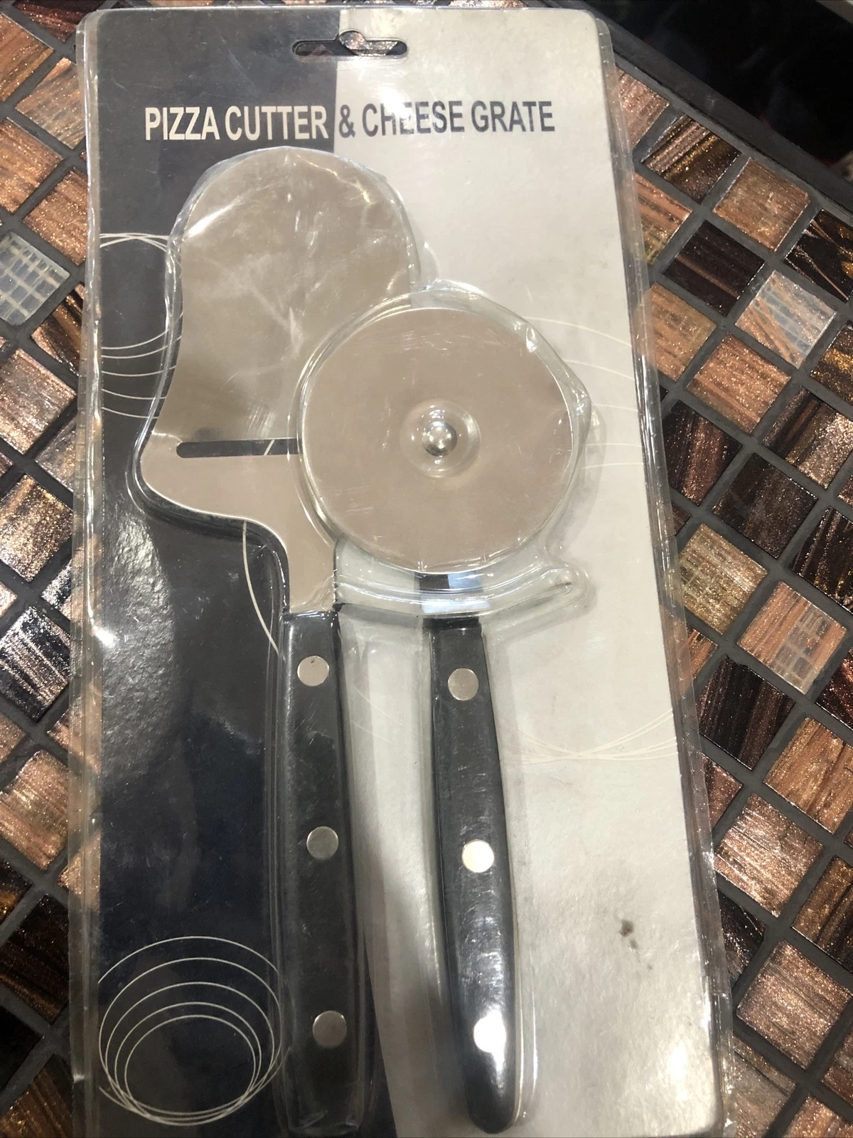 Pizza Cutter & Cheese Grate
Opens in a new window or tab
