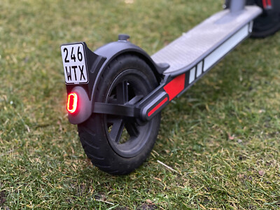 Mach1 Halterung Für Rücklicht & Kennzeichen - Passend Für E-Scooter Model 2
