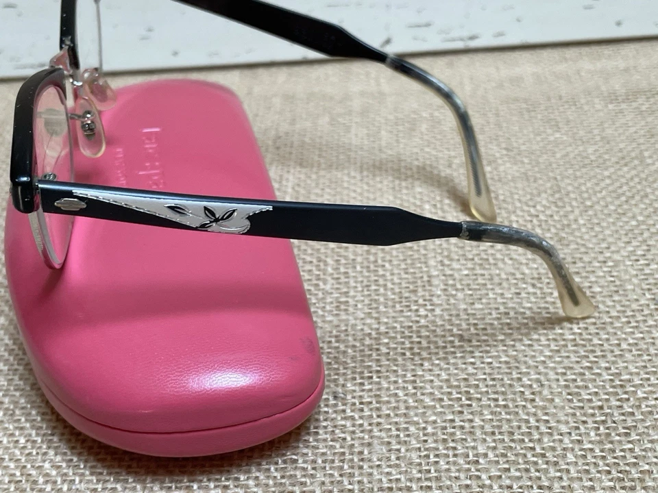 Anteojos vintage artesanales plateados grabados con estuche de gafas Kate Spade Foto 4 de 4