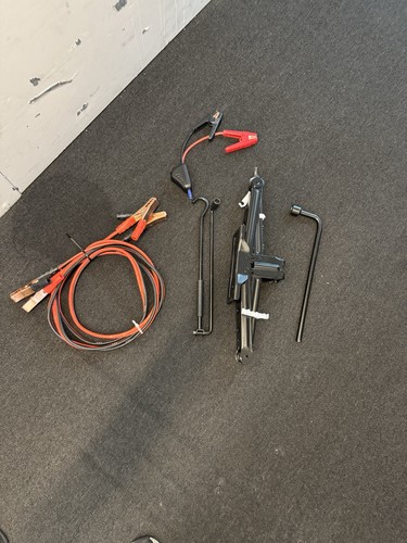 OEM Land Rover Jack Kit Jumper Cables Tow Hook Wrench Range Rover Defender