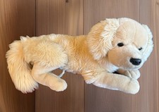 Toys R Us FAO Schwarz Golden Retriever Stuffed Plush 18 2012 Laying Down