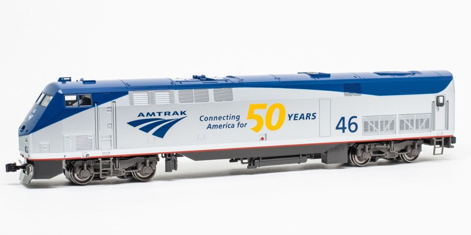 H0 Gauge - Kato Diesel Locomotive GE P42 Genesis Amtrak - 37-6112 New