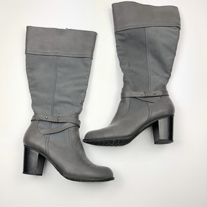 white mountain gray boots