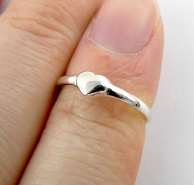 Marsala CW Sterling Silber Herz Design Bandring 925 Größe 4 1 Gramm schwer