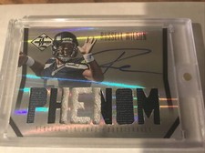 Russell Wilson Auto Rookie Card 2012 Panini Limited Patch Phenom 226/299
