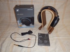 Sennheiser HD 600 Audiophile Hi-Res Over-the-Ear Headphones Black w/ Stand