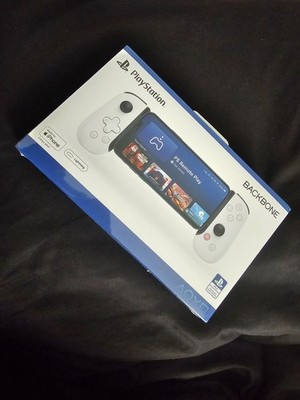 PLAYSTATION BACKBONE LIGHTNING MADE FOR iPHONE