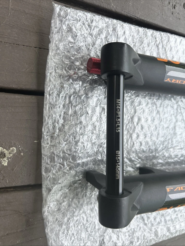 BUCKLOS Air Fork, 27,5”, 140mm, Lockout (lockout needs care ), Thru Axle 1X145mm - Image 2 of 4