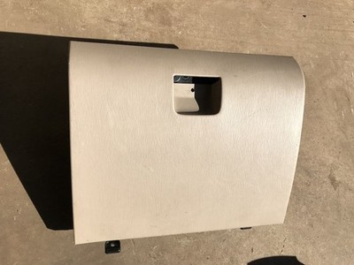 Toyota Land Cruiser UZJ100 OEM Tan Glove Box 55501-60170-A0
